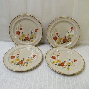 Mikasa Finesse 4 Salad 7" Plates Stoneware Japan SY 7959 Flowers Cottage core Go